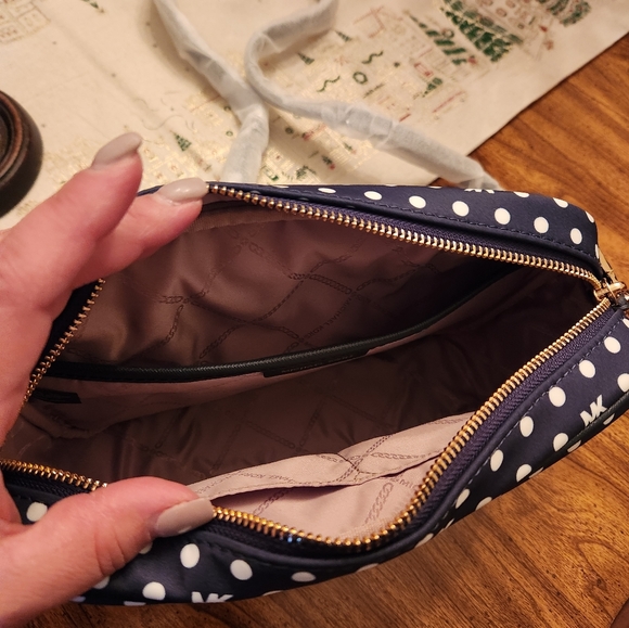 Polka dot purse - Picture 7 of 9